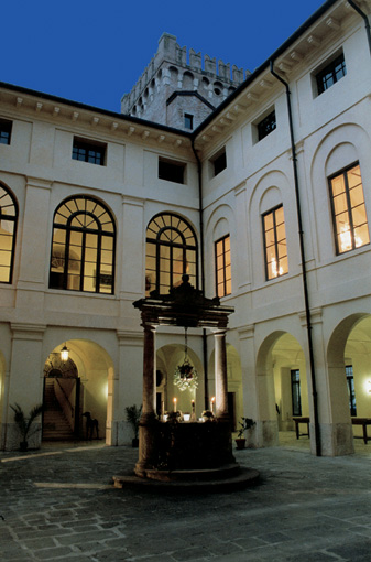 cortile pozzo 