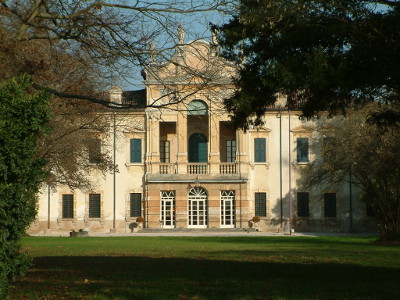 villa dionisi