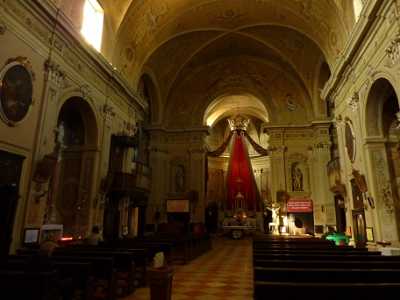 interno chiesa parrocchiale