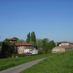 Veduta dall’argine del fiume Adige